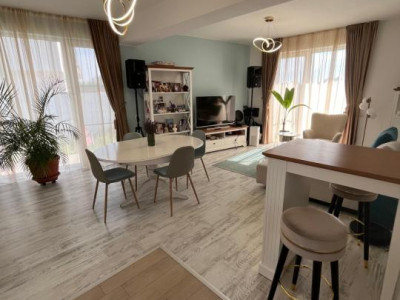 Casa 3 Camere Tunari | Toate utilitatile