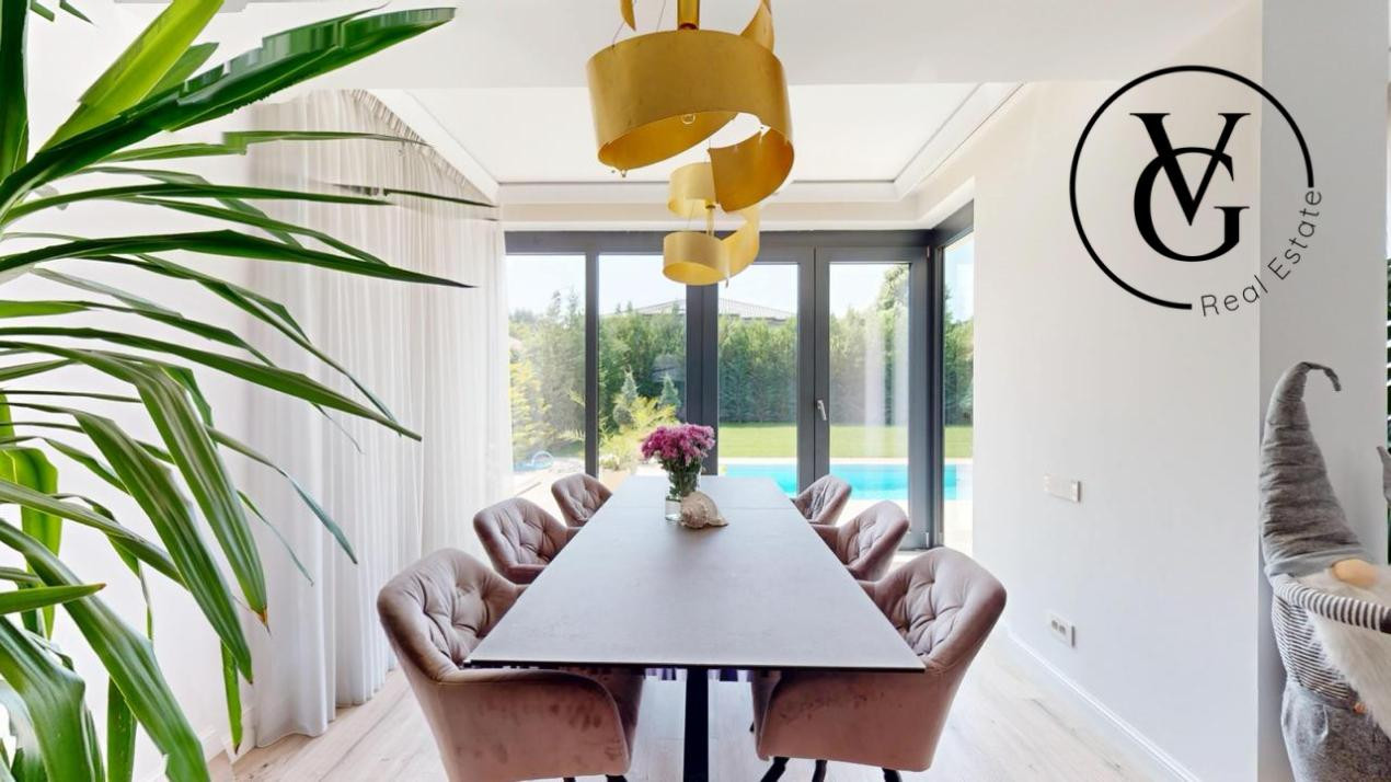 Vila 5 camere cu piscina | Panouri solare 10kw