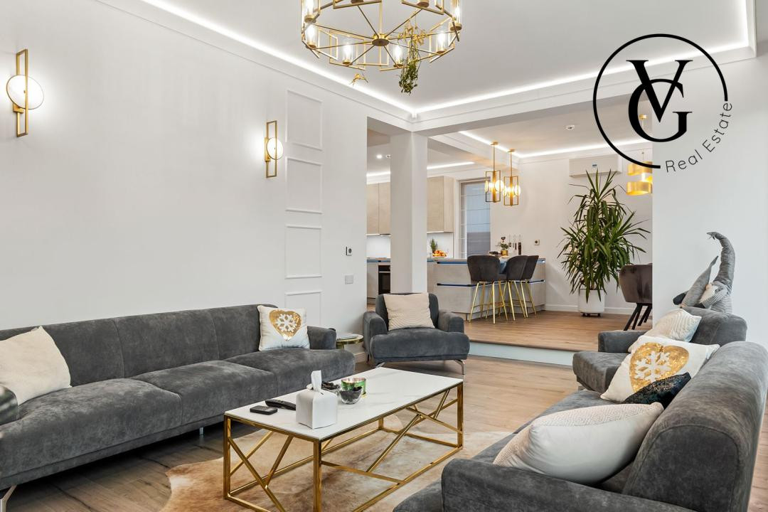 Vila 5 camere cu piscina | Panouri solare 10kw