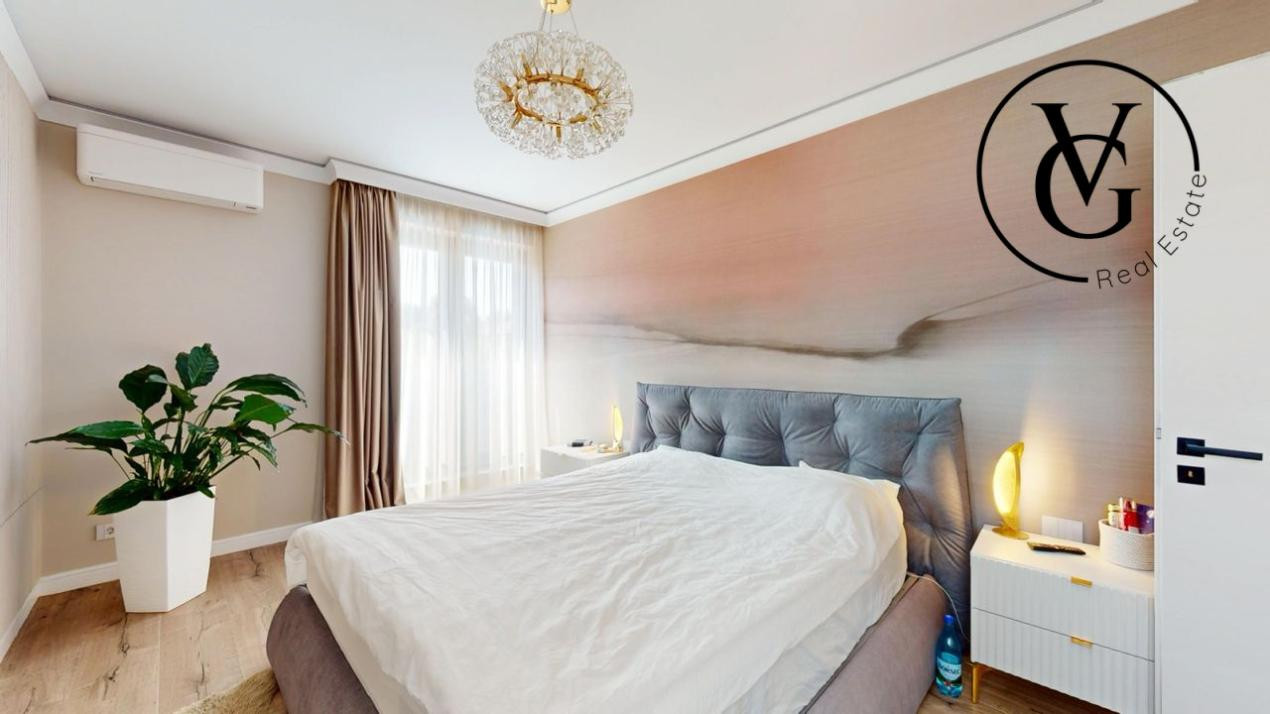 Vila 5 camere cu piscina | Panouri solare 10kw