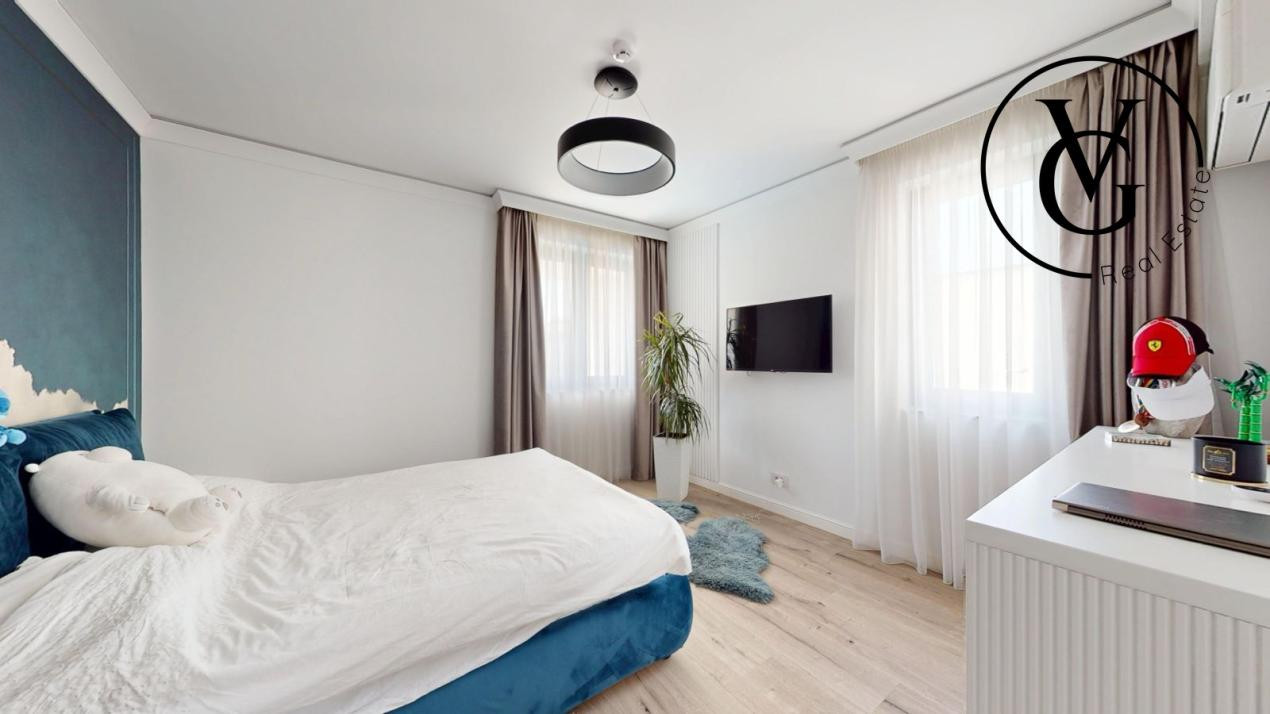 Vila 5 camere cu piscina | Panouri solare 10kw