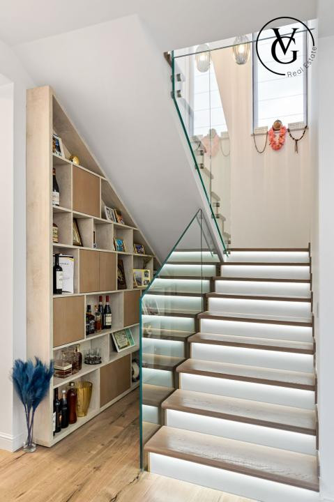 Vila 5 camere cu piscina | Panouri solare 10kw