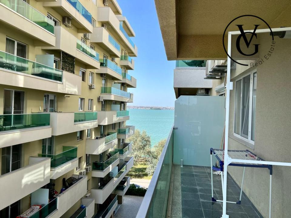 Apartament 2 camere - vedere spre lac si mare