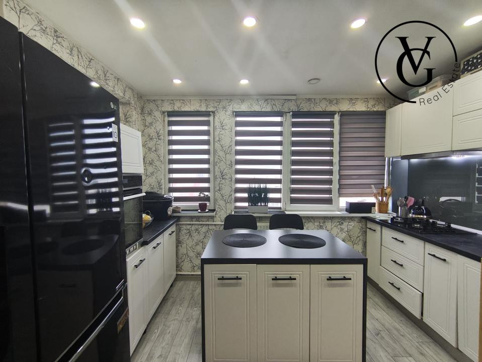 Apartament 3 camere - Titan