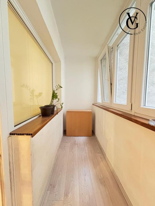 Garsoniera cu bucatarie separata - Zona Centrala - Bd. Unirii