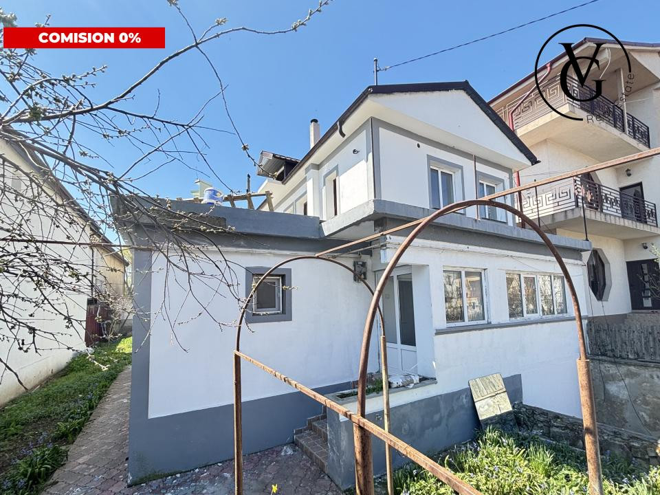 Vila S+P+1E+pod | 6 camere | Ovidiu - vedere catre Lacul Siutghiol