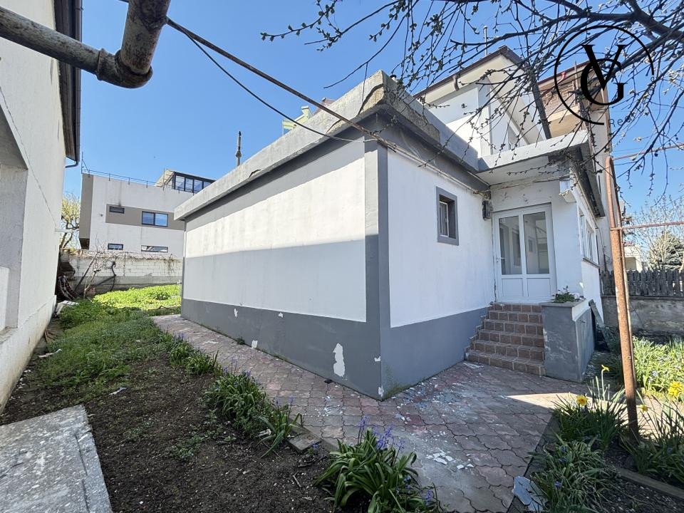 Vila S+P+1E+pod | 6 camere | Ovidiu - vedere catre Lacul Siutghiol