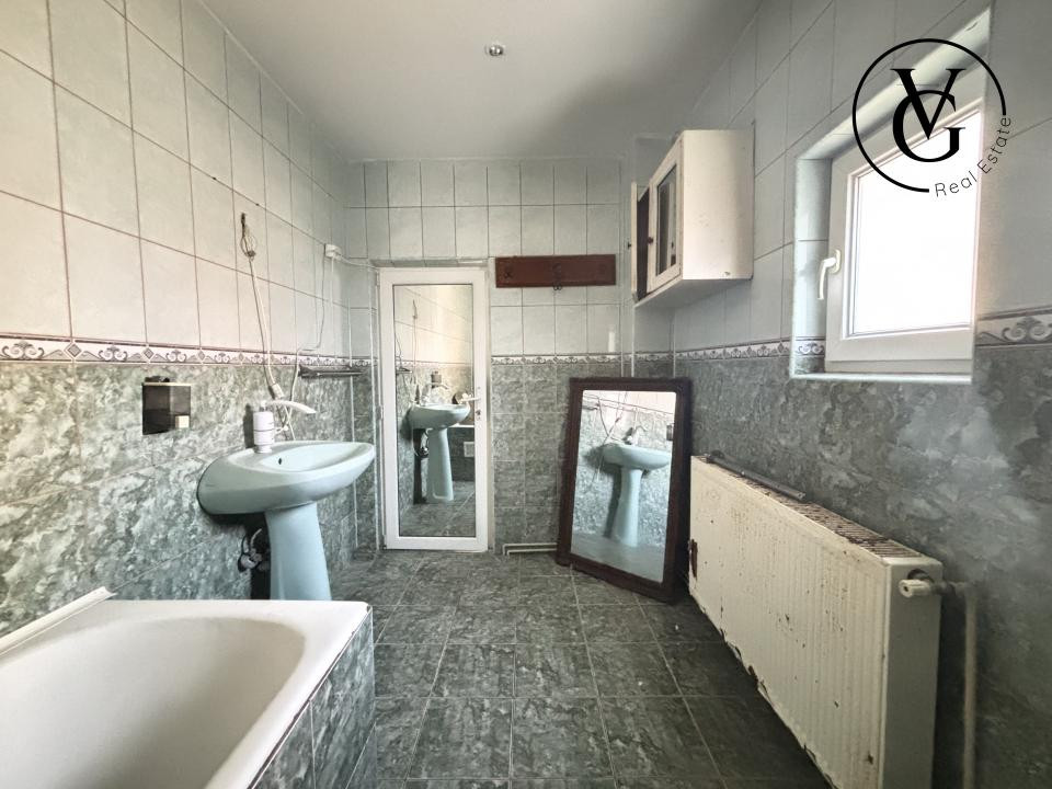 Vila S+P+1E+pod | 6 camere | Ovidiu - vedere catre Lacul Siutghiol