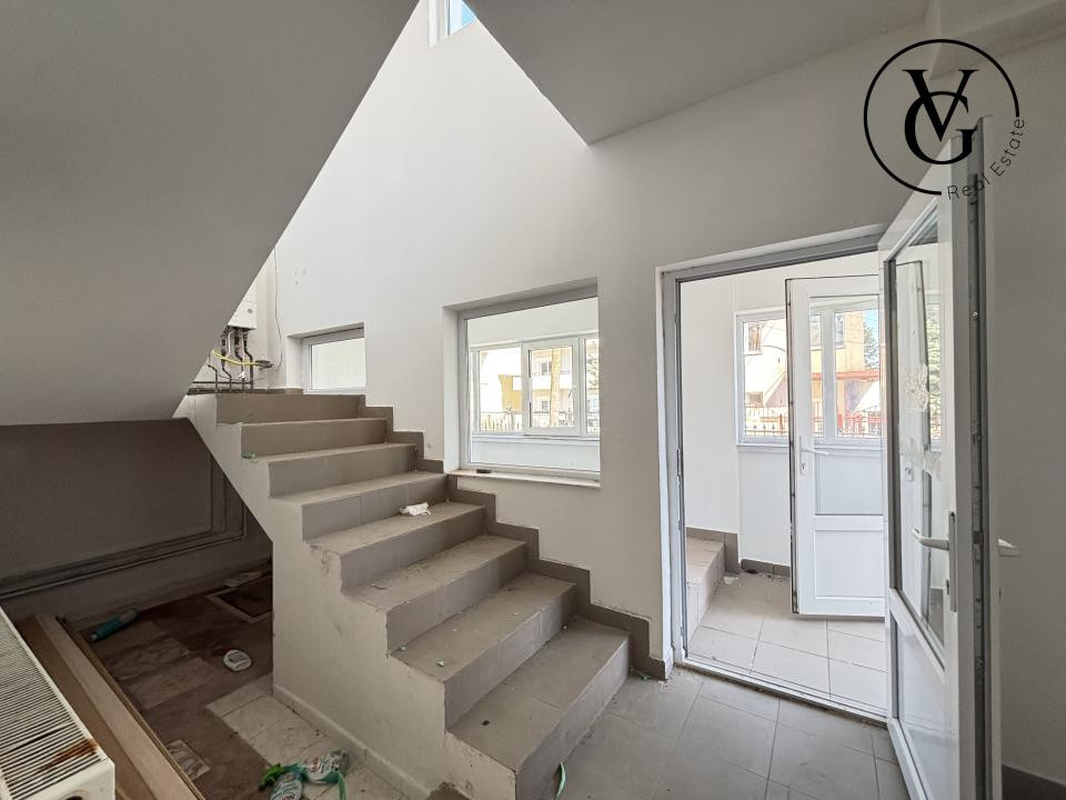 Vila S+P+1E+pod | 6 camere | Ovidiu - vedere catre Lacul Siutghiol