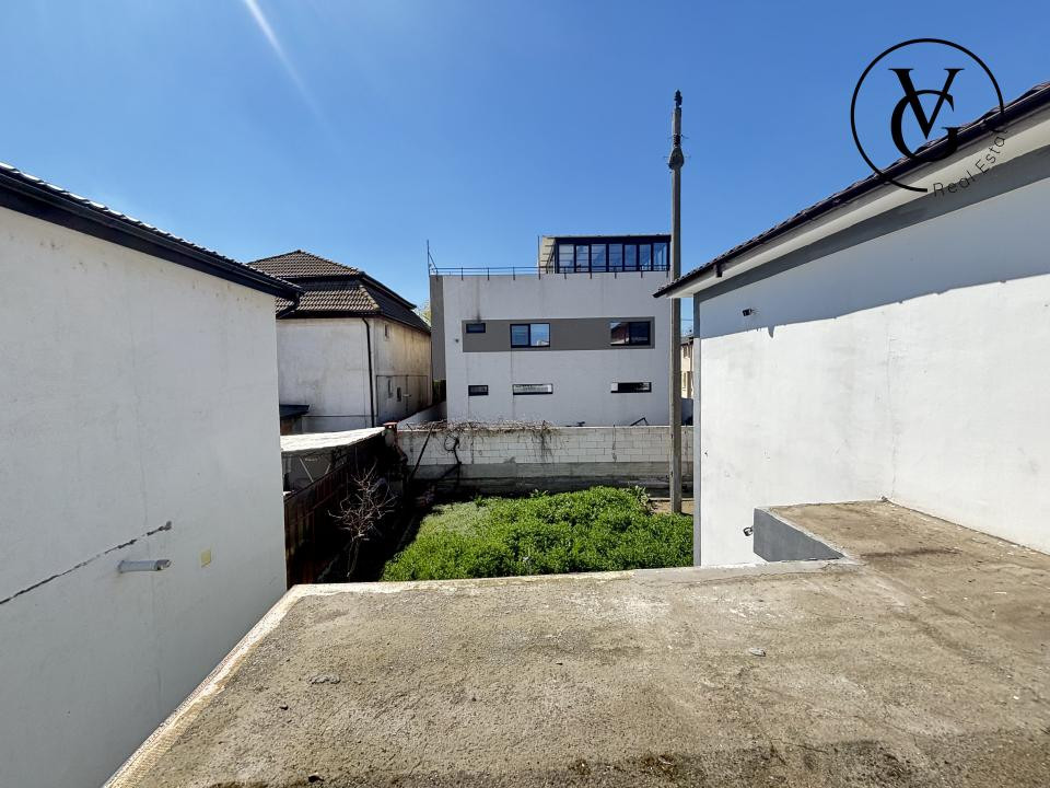 Vila S+P+1E+pod | 6 camere | Ovidiu - vedere catre Lacul Siutghiol