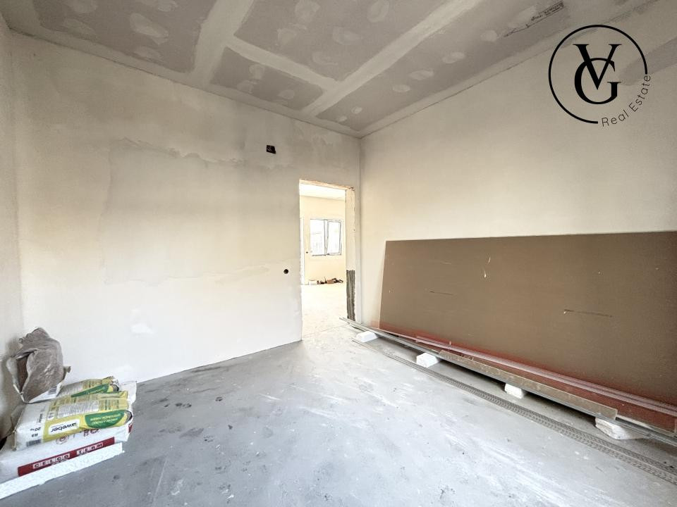 Casa la sol | 4 camere | Navodari - teren 220 mp