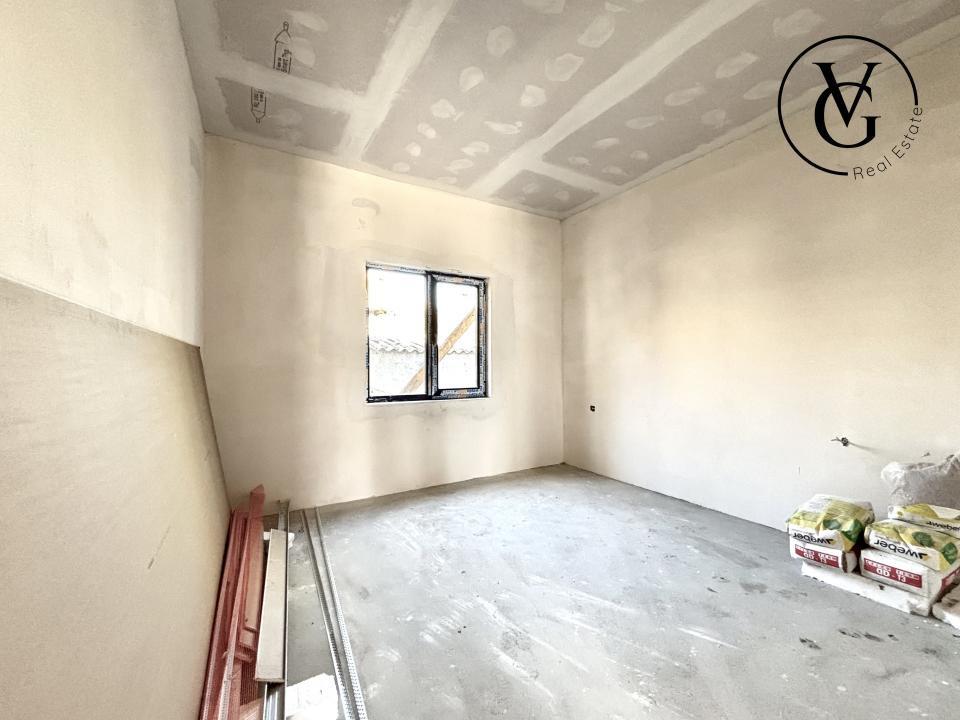 Casa la sol | 4 camere | Navodari - teren 220 mp