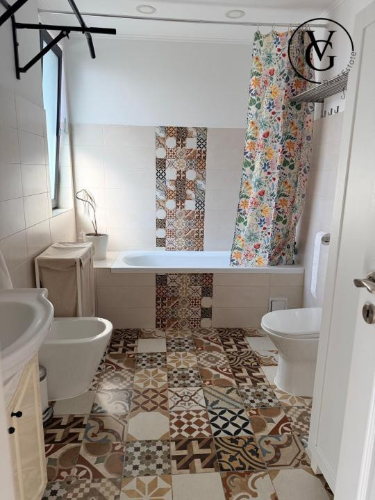 Casa 4 Camere Tunari | Otopeni | jacuzzi | panouri solare