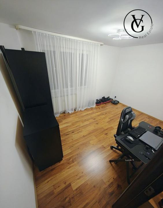 Apartament 3 camere - Obor - Mașina de Pâine