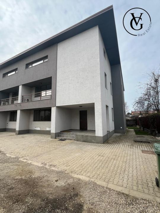 Casa 5 camere Pipera | Porsche