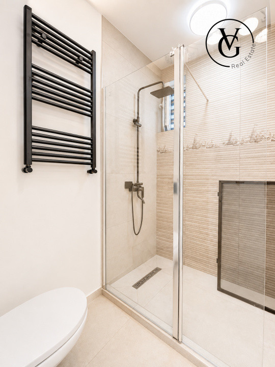 Apartament 5 camere - Zona Universitate - Ideal Investitie  