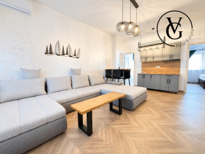 Apartament 5 camere - Zona Universitate - Ideal Investitie  