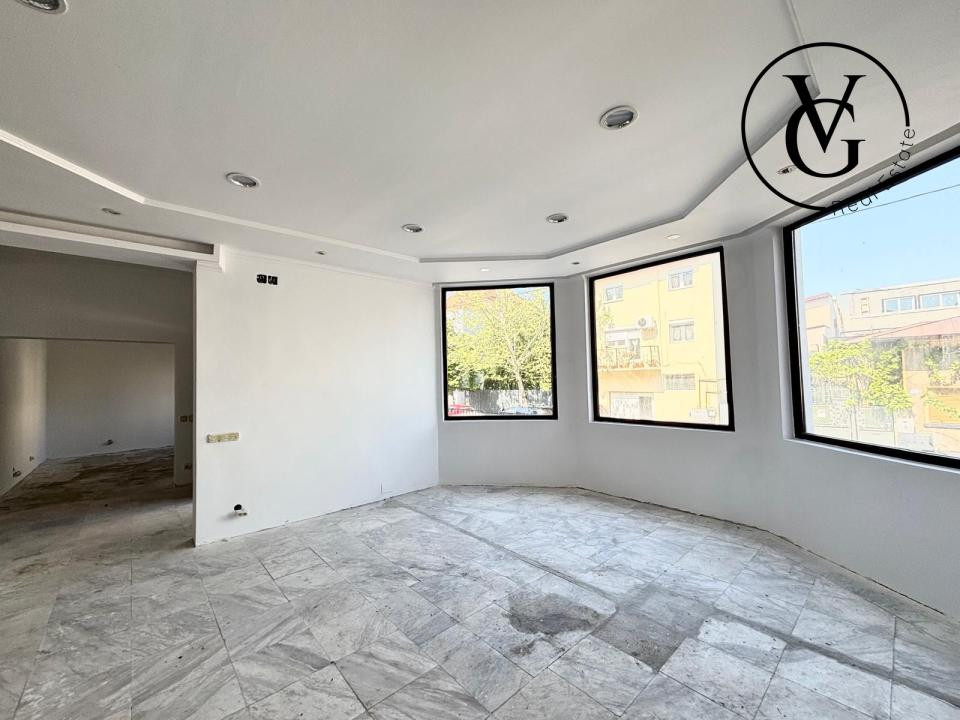 Casa ideala pentru investitie in zona 1 Mai – Domenii