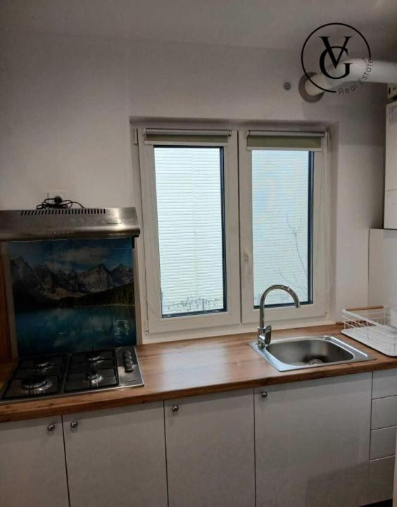 Camera tip studio situată în Faleză Nord potrivită pentru o persoană,  cuplu.