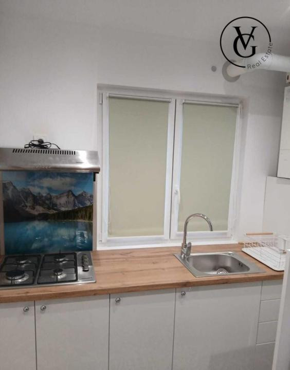 Camera tip studio situată în Faleză Nord potrivită pentru o persoană,  cuplu.