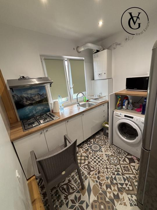 Camera tip studio situată în Faleză Nord potrivită pentru o persoană,  cuplu.