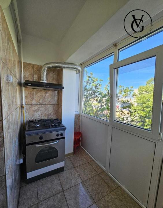 Apartament 2 camere - zona Inel 2 - centrala proprie