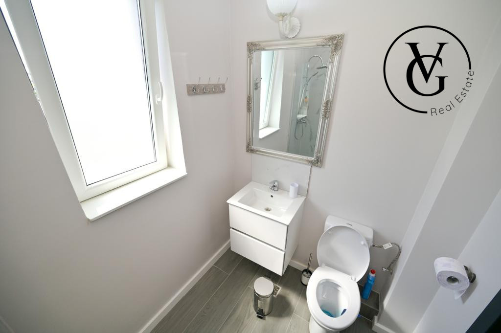 Apartament 2 camere Hanul cu Peste