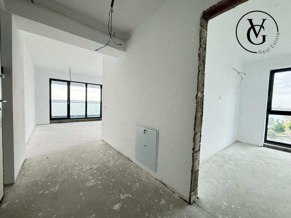 Apartament 2 camere - vedere frontala catre lac - Private Lake