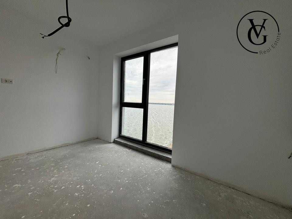 Apartament 2 camere - vedere frontala catre lac - Private Lake