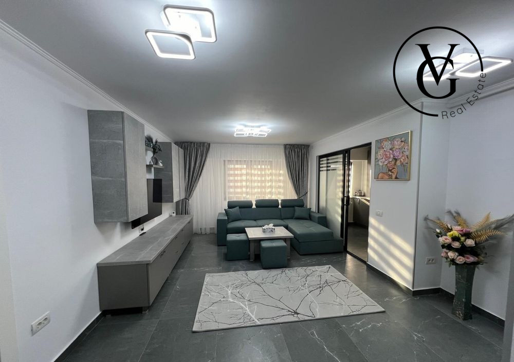 Apartament 2 camere - zona Trocadero