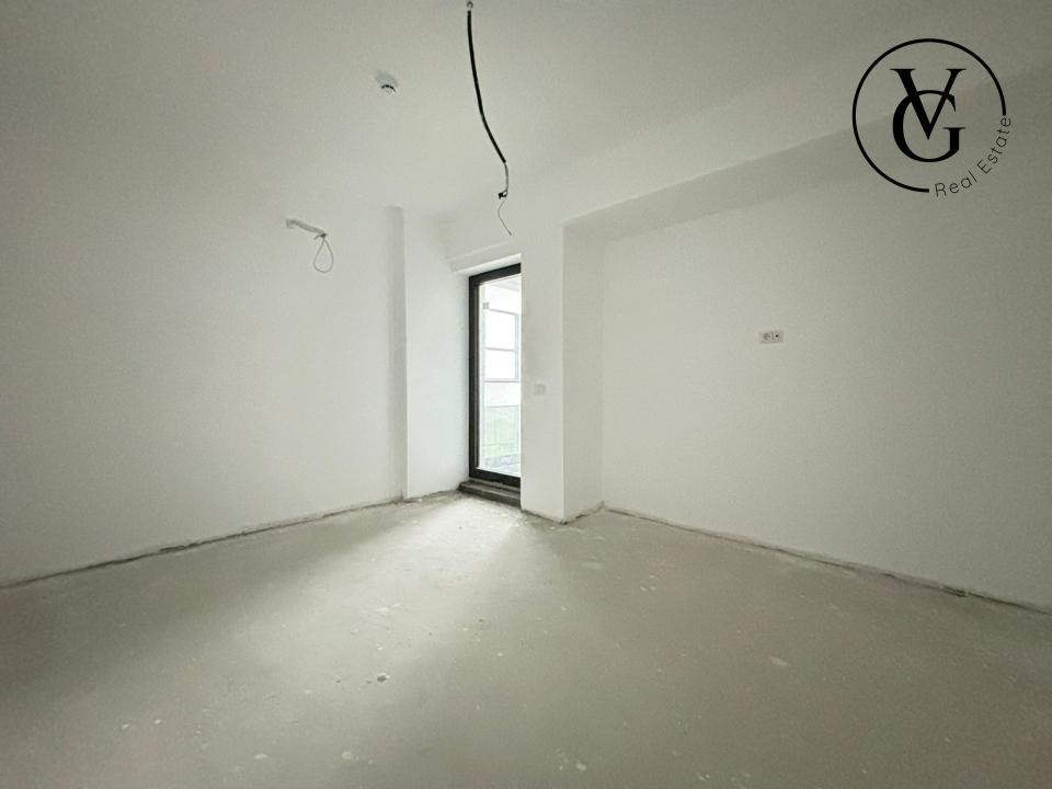 Apartament cu 2 camere - vedere spre lac - Private Lake