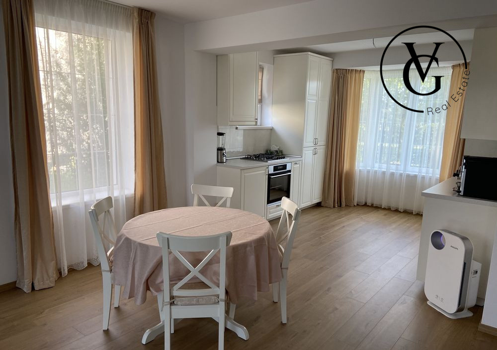 Casa 3 camere Corbeanca | Panouri fotovoltaice | Baterii 20 kW