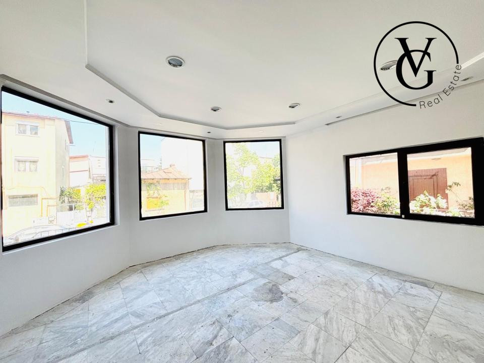 Casa ideala pentru investitie in zona 1 Mai – Domenii