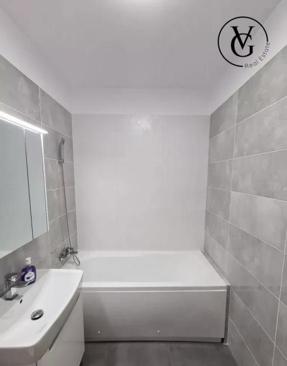 Apartament 3 camere de închiriat | Complex Natrom Pipera | Loc de parcare |