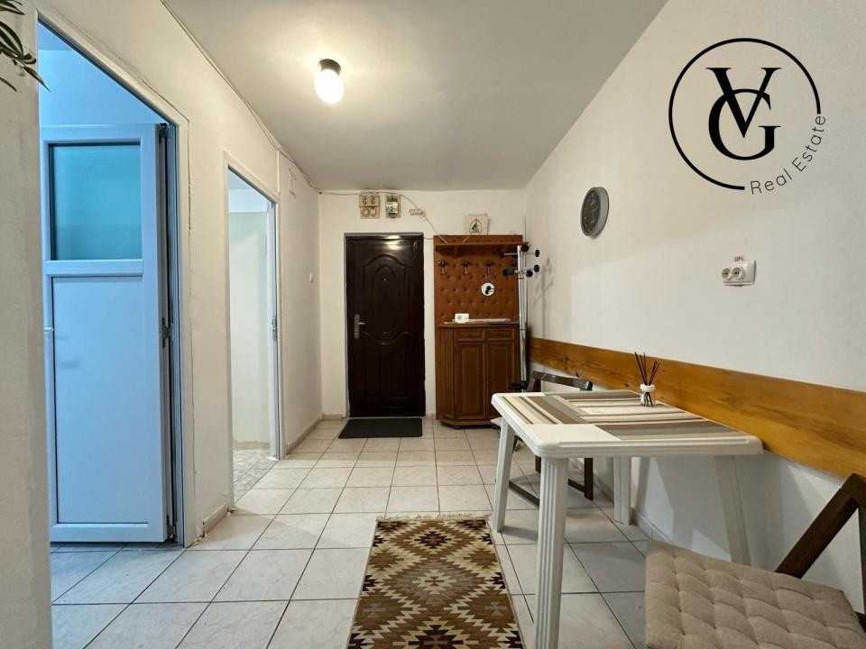 Garsoniera spatioasa - Tomis 3 - Soveja - City Park Mall