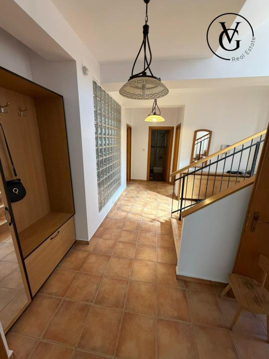 Casa de inchiriat D+ P+1+ Mansarda | Lacul Tei | 6 camere | Garaj 