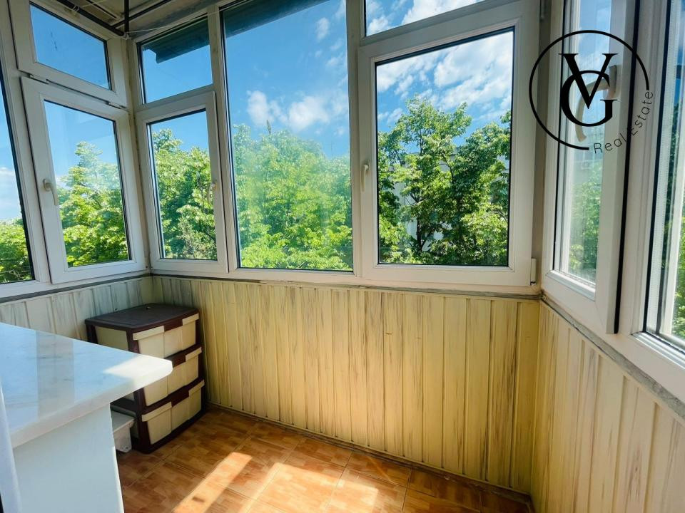 Apartament 3 camere - zona Tomis Nord - centrala proprie