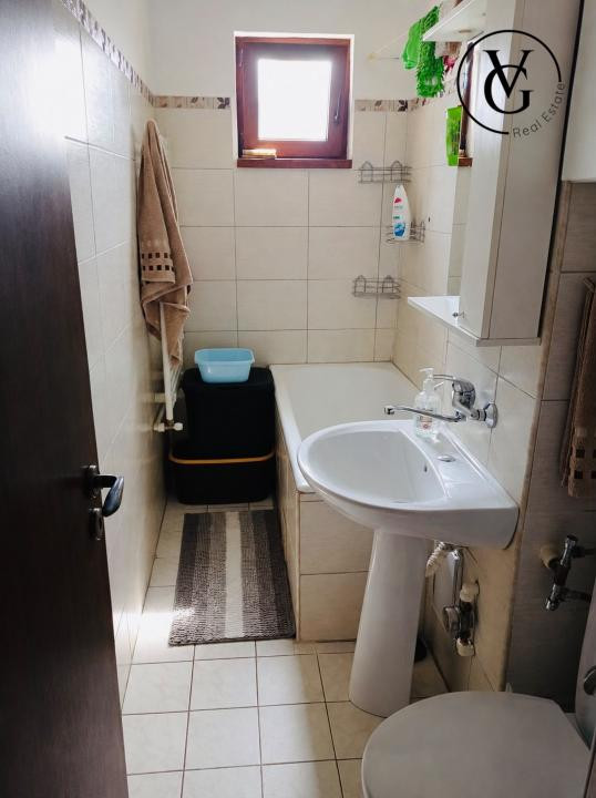 Apartament 2 camere modern-zona Tomis Nord-centrala proprie