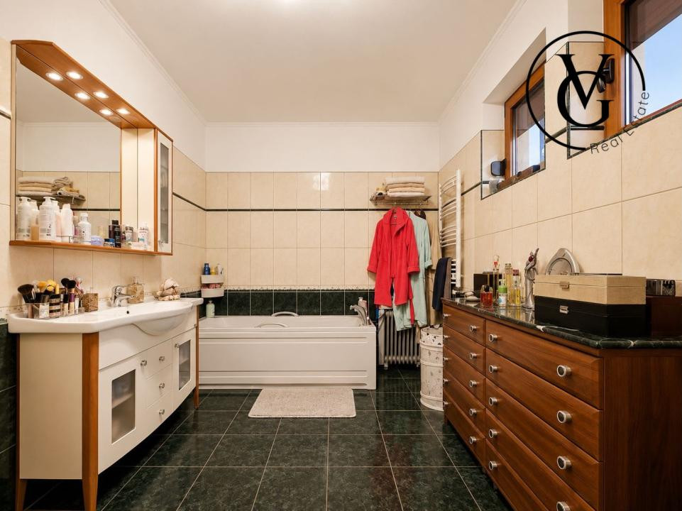 Vila Duplex 5 Camere Sisesti