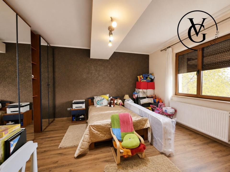 Vila Duplex 5 Camere Sisesti