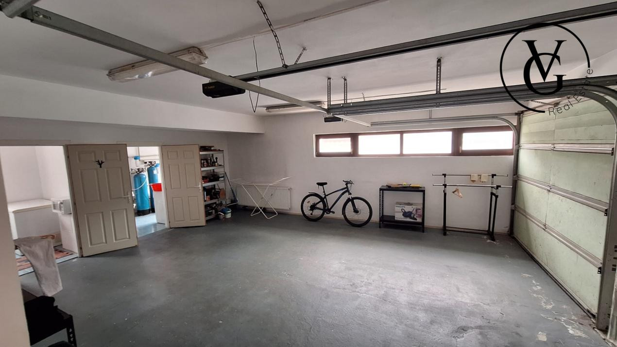 Vila individuala P+2 Pipera | 7 camere | Teren 500 mp | Garaj dublu