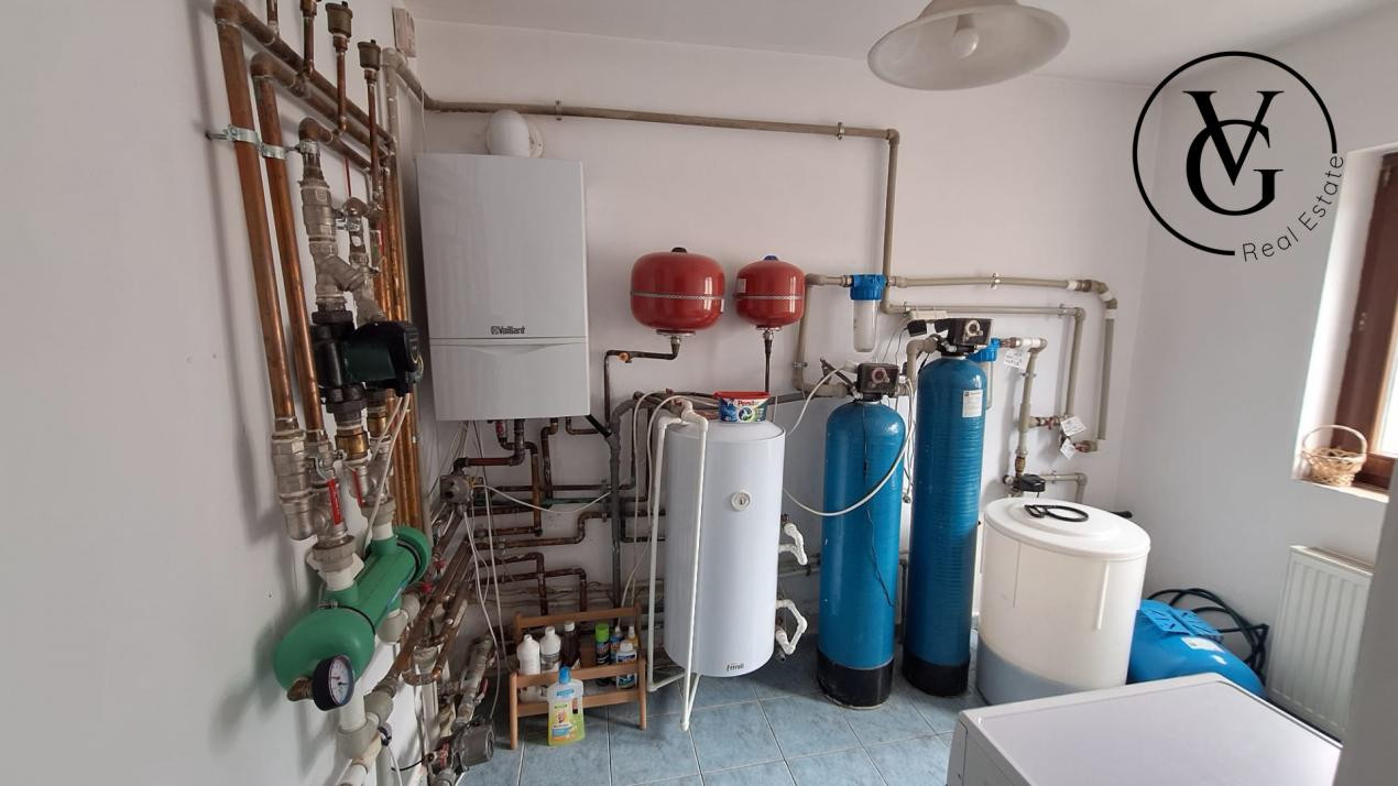 Vila individuala P+2 Pipera | 7 camere | Teren 500 mp | Garaj dublu