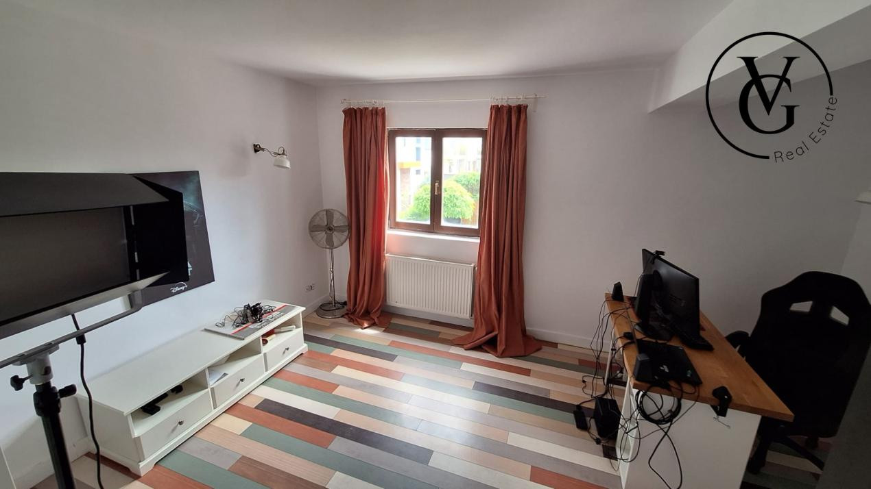 Vila individuala P+2 Pipera | 7 camere | Teren 500 mp | Garaj dublu