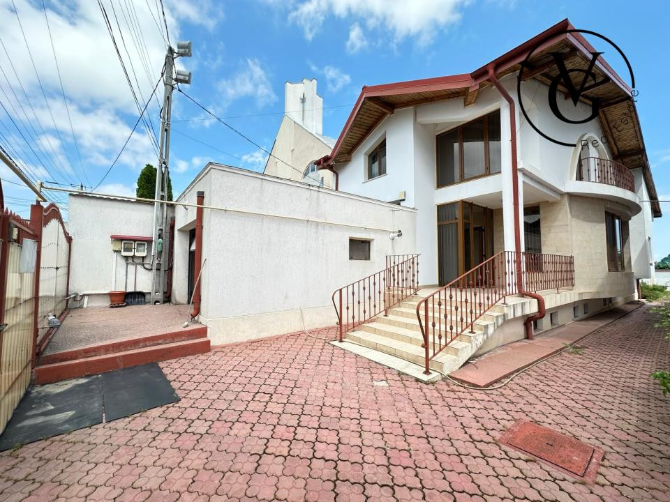 Vila moderna D+P+M | zona ultracentrala Tulcea