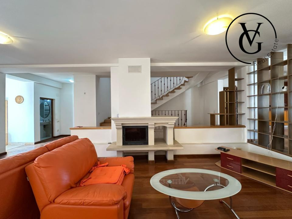 Vila moderna D+P+E | zona ultracentrala Tulcea