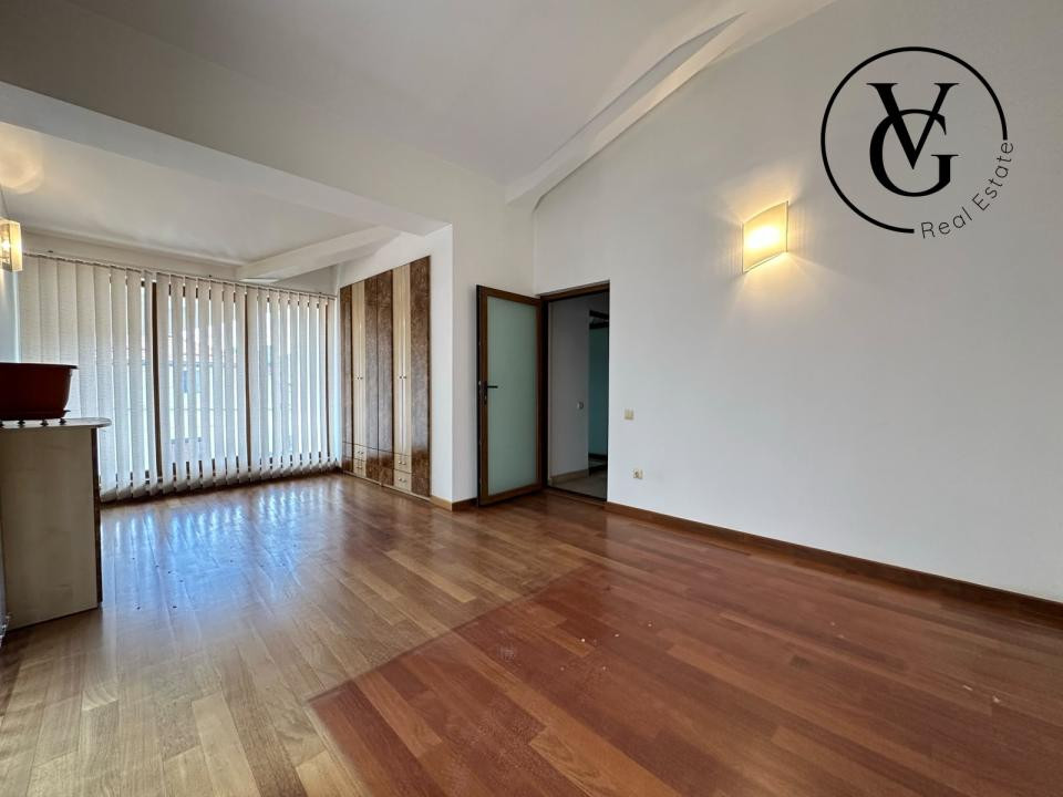 Vila moderna D+P+E | zona ultracentrala Tulcea