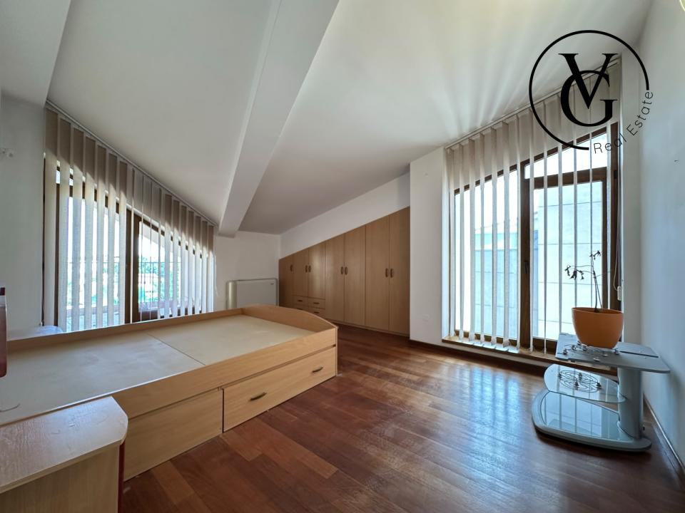 Vila moderna D+P+E | zona ultracentrala Tulcea