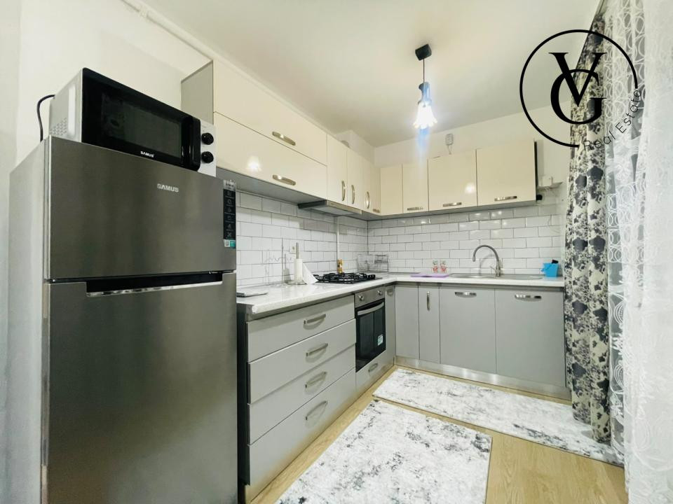 Apartament 2 camere modern-zona Compozitori-centrala proprie