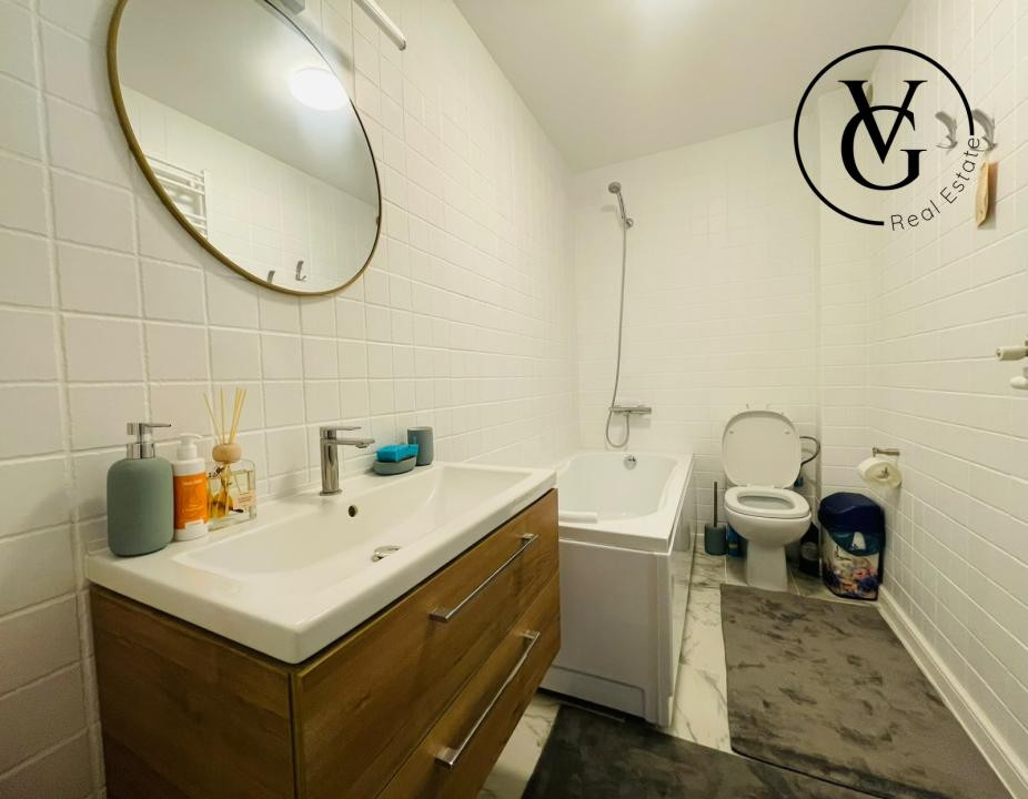 Apartament 2 camere modern-zona Compozitori-centrala proprie