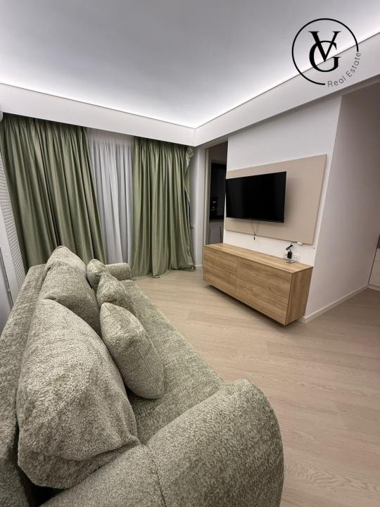 Studio dublu elegant de închiriat | Cortina North | Vedere deschisă